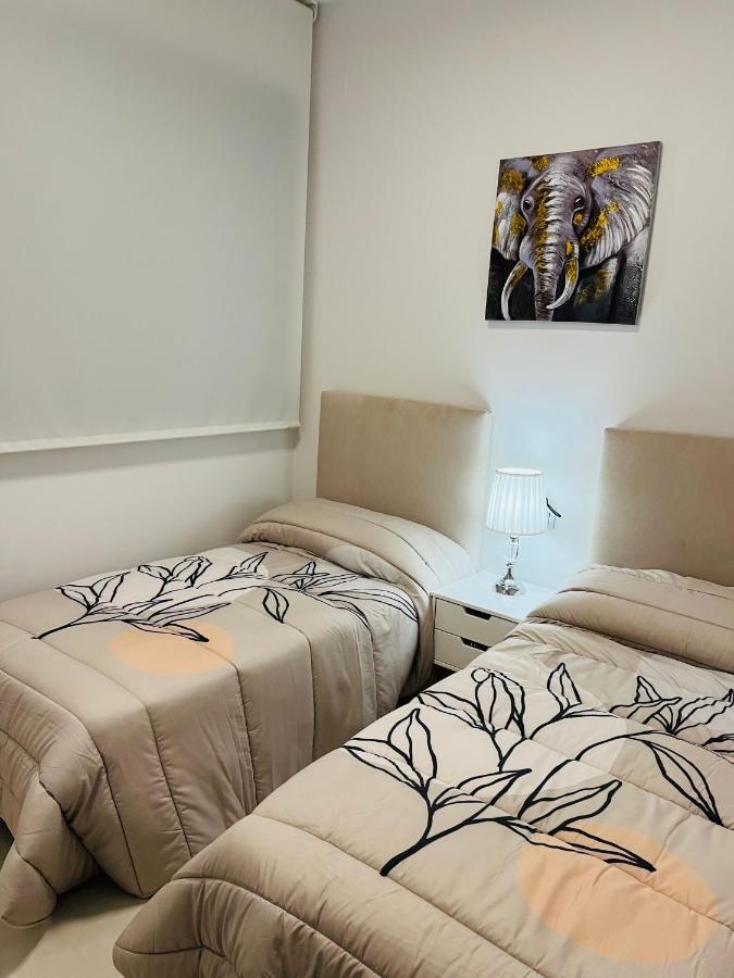 New 2022 Casanovas-Apartment Torrevieja Center Luaran gambar